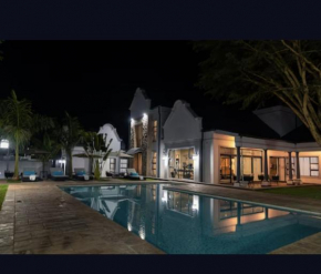 Ezulwini Villa hotel